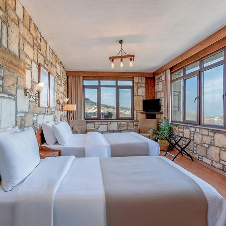 Kozbeyli Konagi Hotel Yenifoca Ngoại thất bức ảnh
