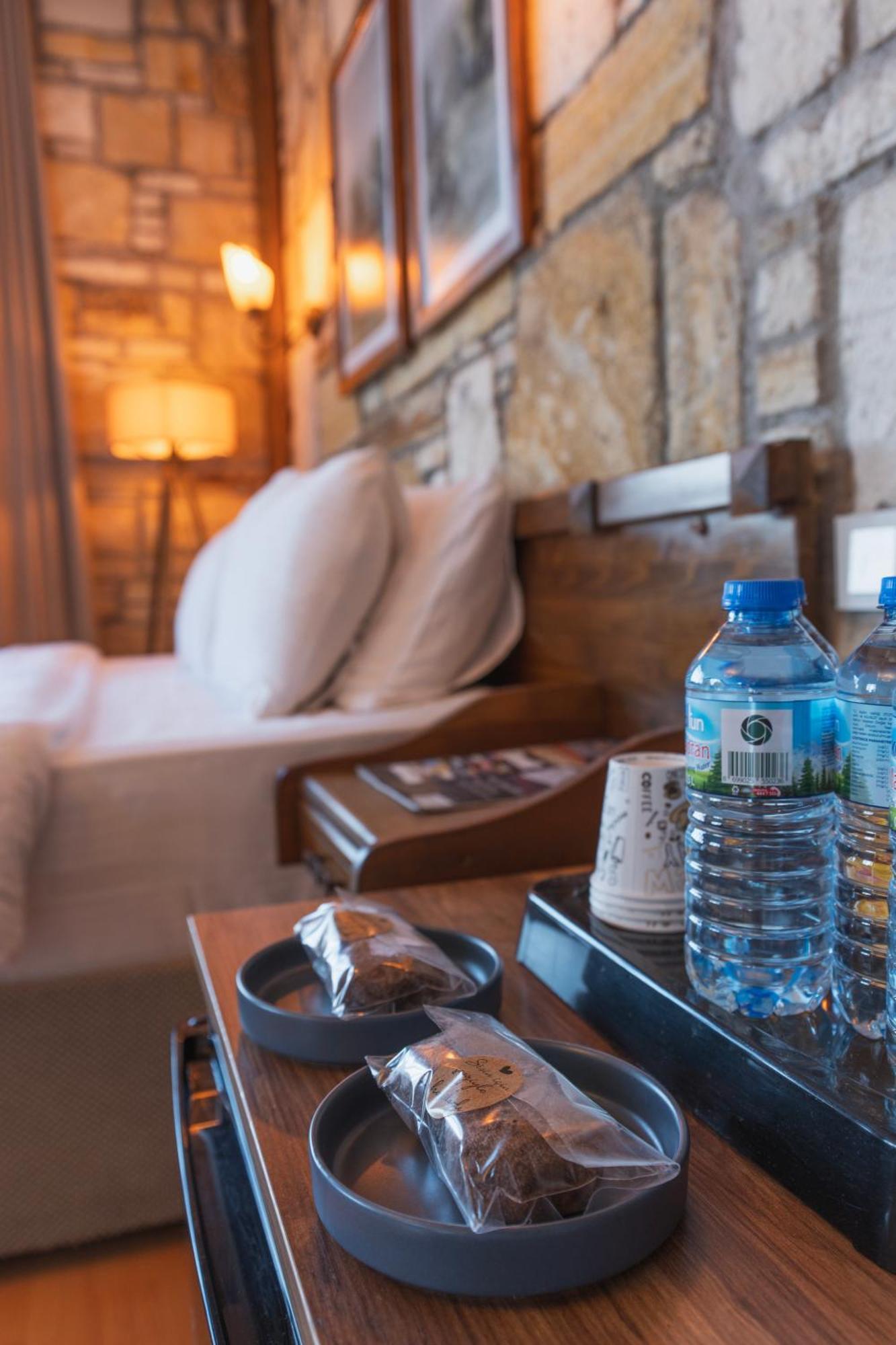 Kozbeyli Konagi Hotel Yenifoca Ngoại thất bức ảnh
