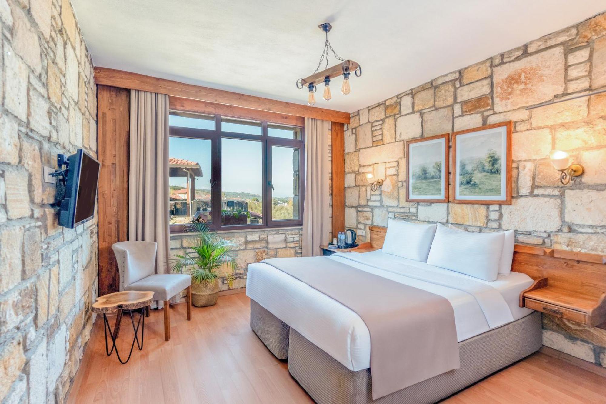 Kozbeyli Konagi Hotel Yenifoca Ngoại thất bức ảnh