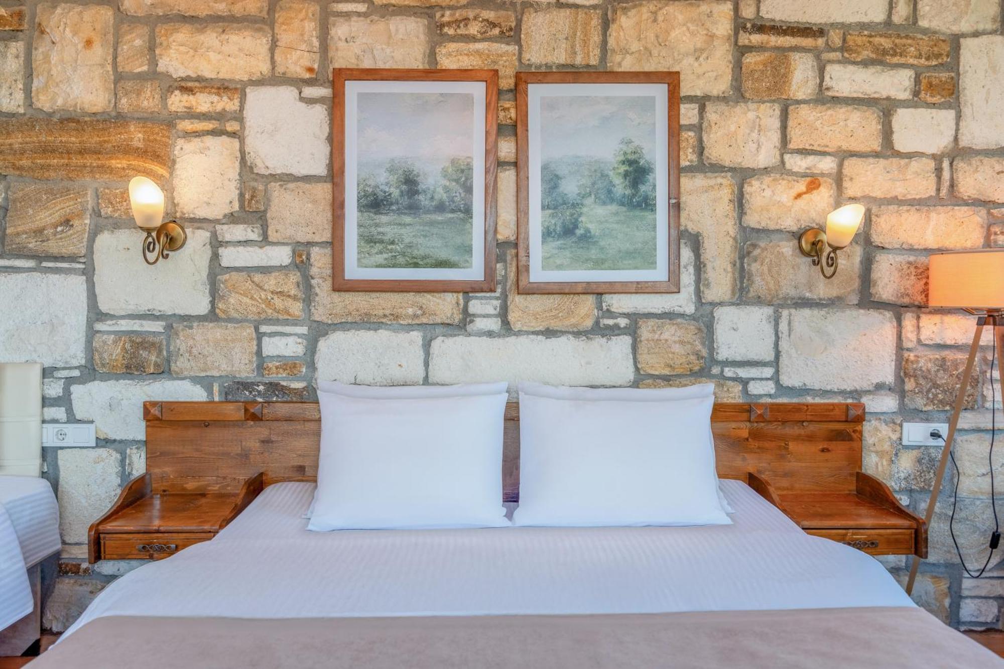Kozbeyli Konagi Hotel Yenifoca Ngoại thất bức ảnh