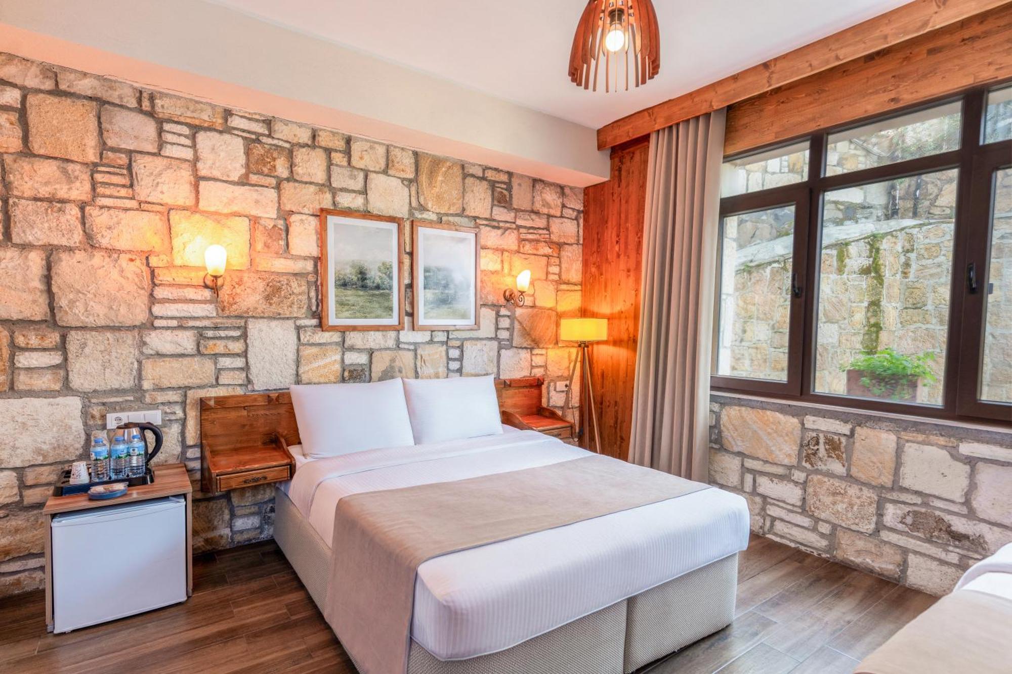 Kozbeyli Konagi Hotel Yenifoca Ngoại thất bức ảnh