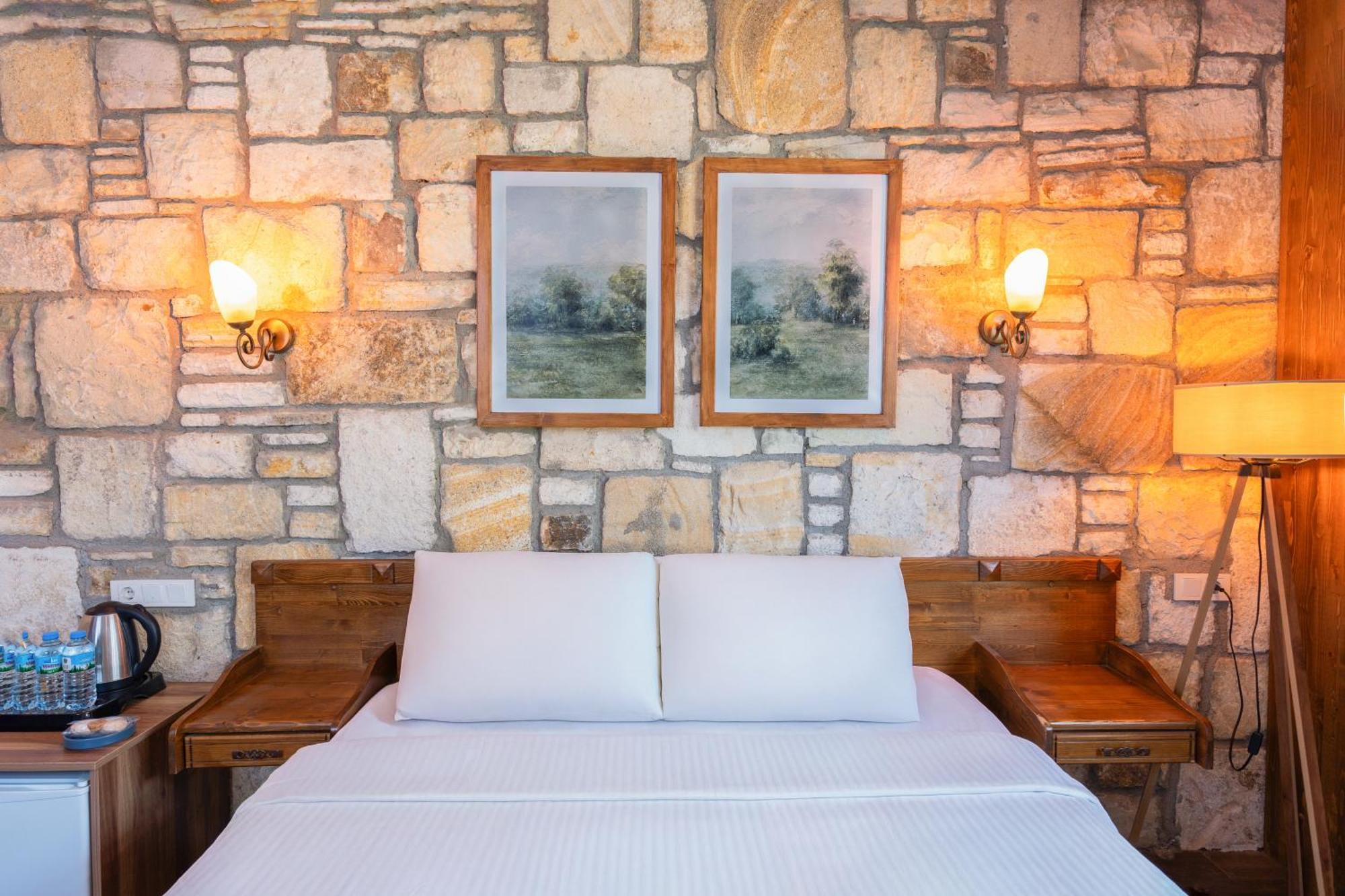 Kozbeyli Konagi Hotel Yenifoca Ngoại thất bức ảnh